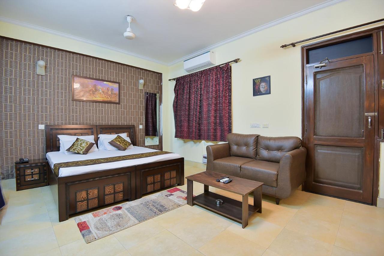 Bedchambers Serviced Apartments, Sushant Lok Gurgaon Exterior foto